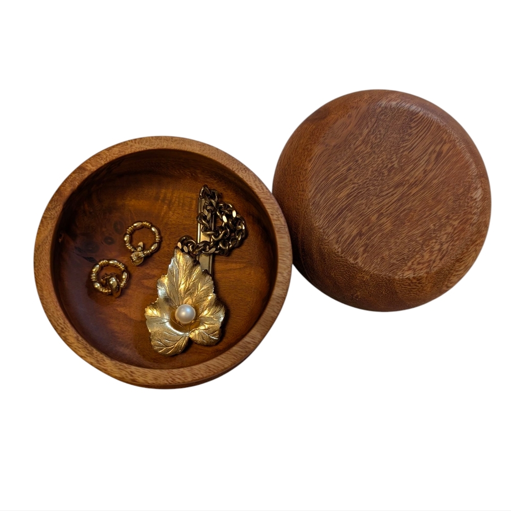 ACACIA Himalayas Lidded Round Box Balikbayan Jewelry Trinket Bowl Turned Wooden